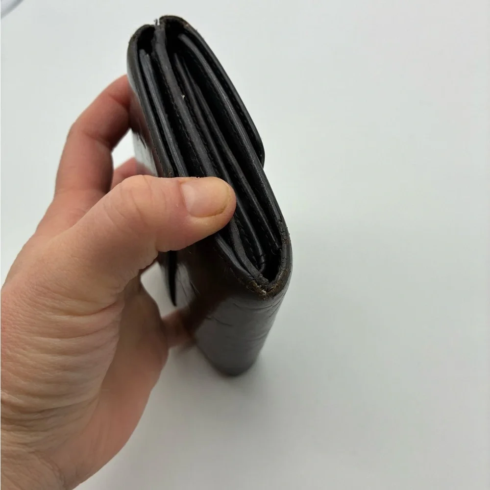Louis Vuitton Black Monogram VERNIS Embossed Compact Wallet